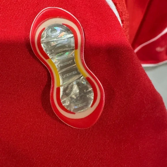 Liverpool FC Soccer Football Jersey - Picture 7 of 10